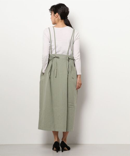 Samansa Mos2(サマンサ モスモス)の「バックリボンジャンパースカート(ジャンパースカート・レディース・オレンジ/ブラック/ベージュ/ミント・フリ-)」の6枚目の写真