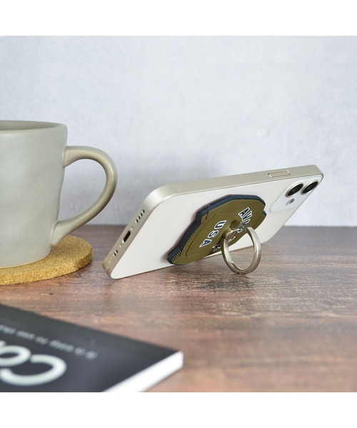 AVIREX（アヴィレックス）の「シリコンスマホリング AVIREX [MA-1] アヴィレックス ring スタンド スマホアクセサリー（スマホグッズ・メンズ・セージグリーン/ブラック/レッド・ONE SIZE）」の12枚目の写真