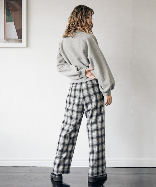 PBLIM(ページボーイリム)の「【PAGEBOYLIM】ヘビーオンスショートスウェット(スウェット・レディース・グレー/オフホワイト/ブルー・FREE)」の17枚目の写真