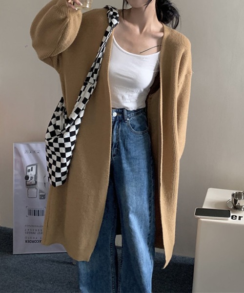 me+em select(ミームセレクト)の「【 6色展開 】ボリュームスリーブカラーロングニットカーデ(カーディガン/ボレロ・レディース・ブラック/ベージュ/グレー/レッド/ブルー/アイボリー・FREE)」の16枚目の写真
