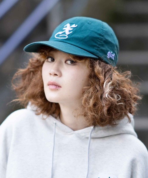 X-girl(エックスガール)の「BASEBALL CAP(キャップ・レディース・ブラック/ネイビー/グリーン・ONE SIZE)」の3枚目の写真