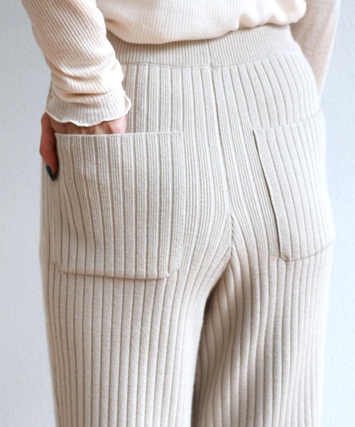 andme(アンドミー)の「ストレッチリブニットワイドパンツ(その他パンツ・レディース・ブラック/ブラウン/グリーン/ライトベージュ/グレイッシュベージュ/ブラウン系/オレンジ/ブルー系その他/グレー系/ベージュ系・M/L/S)」の18枚目の写真