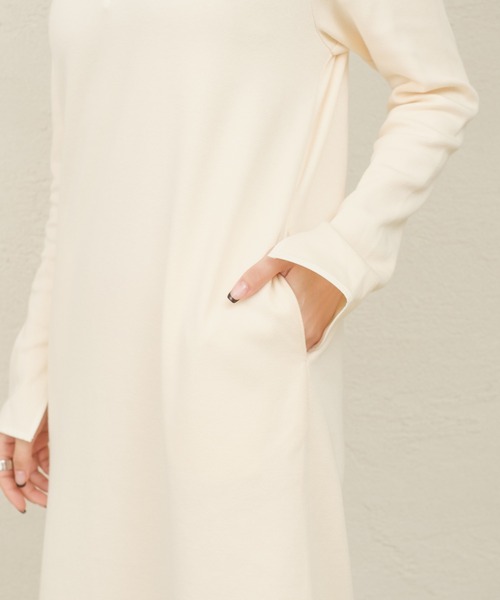 ONEME(ワンム)の「【 ONEME 】 ヘンリーネックジャージードレス(ワンピース・レディース・ブラック/ホワイト系その他・FREE)」の12枚目の写真