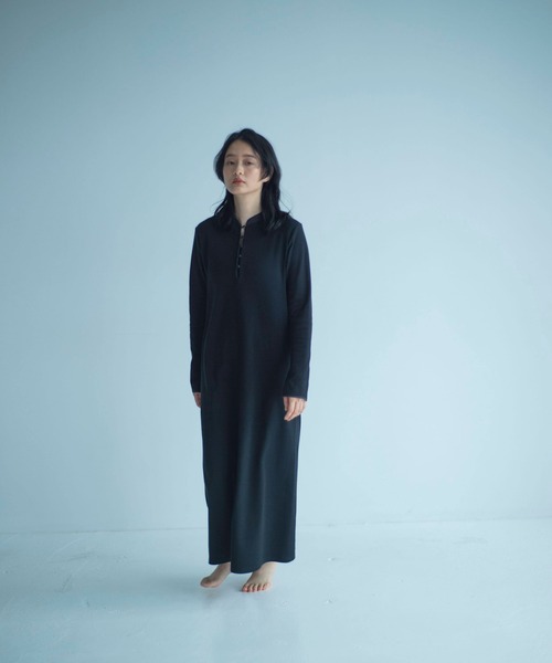 ONEME(ワンム)の「【 ONEME 】 ヘンリーネックジャージードレス(ワンピース・レディース・ブラック/ホワイト系その他・FREE)」の20枚目の写真