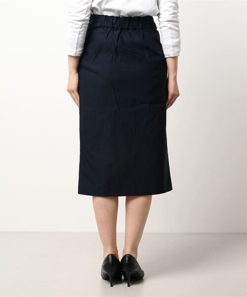 Te chichi(テチチ)の「アウトポケットタイトスカート(スカート・レディース・ベージュ/ネイビー/グリーン・SMALL/MEDIUM)」の4枚目の写真