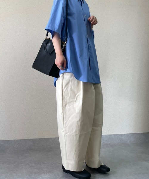 NEUNA(ヌナ)の「【ファッションインフルエンサー__hysaymさん×Neuna】2wayコラボバッグがま口ショルダーハンドバッグ(ショルダーバッグ・レディース・ブラック/ブラウン/ライトグリーン・FREE)」の16枚目の写真