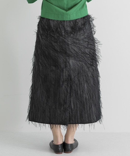 FUMIE TANAKA(フミエタナカ)の「FUMIE=TANAKA feather skirt(スカート・レディース・ブラック・2)」の4枚目の写真