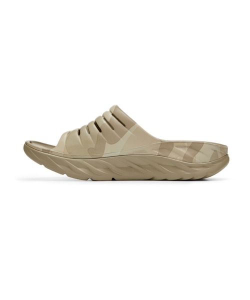 HOKA（ホカ）の「HOKA ONE ONE / ホカ オネオネ　ORA RECOVERY SLIDE オラリカバリースライド　サンダル（サンダル・メンズ・ブラック/タン・8/10/9）」の6枚目の写真