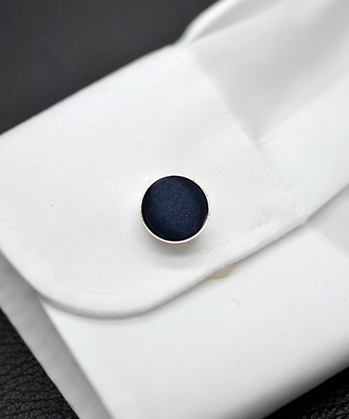 Fun & Daily（ファンアンドデイリー）の「F&D : ベーシックメタルカフリンクス（カフリンクス・メンズ・ホワイト/ブラック/グリーン/ロイヤルブルー/レッド/オレンジ/ネイビー/パープル/チャコールグレー/ブラウン/ピンク/サックスブルー・FREE）」の6枚目の写真