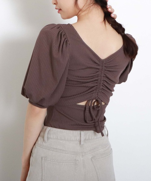 archives（アルシーヴ）の「２ｗａｙスリットギャザーＴＯＰＳ（Tシャツ/カットソー・レディース・ブラック/グレー/オフホワイト/ブラウン・MEDIUM）」の4枚目の写真