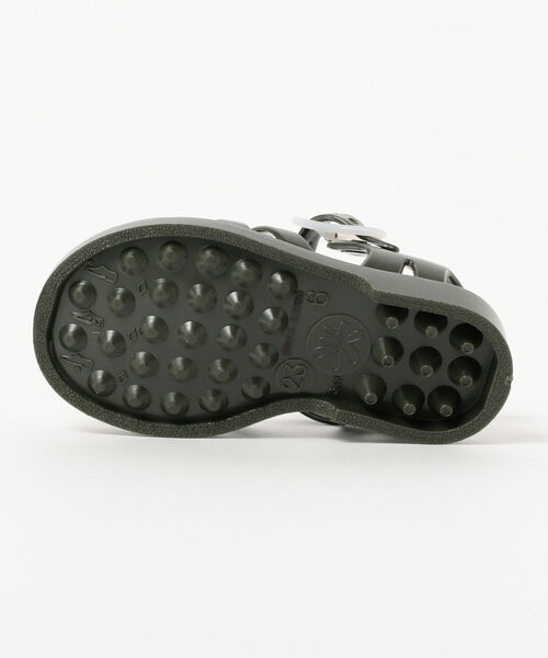 B:MING by BEAMS（ビーミングバイビームス）の「meduse / PVC サンダル（13cm～17cm）（サンダル・キッズ・レッド系その他7/ピンク/ケリー/ロイヤルブルー/オレンジ系その他4/オリーブ・22(13.7㎝)/24(15.0㎝)/26(16.3㎝)/27(17.0㎝)/23(14.4㎝)/25(15.6㎝)）」の9枚目の写真