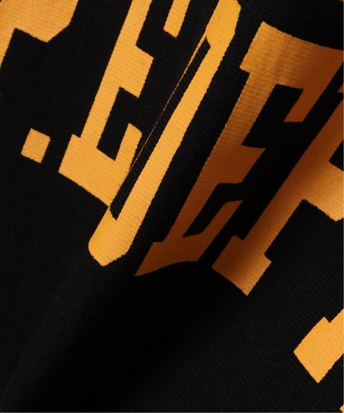 Champion(チャンピオン)の「【CHAMPION / チャンピオン】 REVERSE WEAVE SHORT SLEEVE Tシャツ2(Tシャツ/カットソー・メンズ・チャコールグレー/ブラック/グレー・MEDIUM/LARGE)」の16枚目の写真