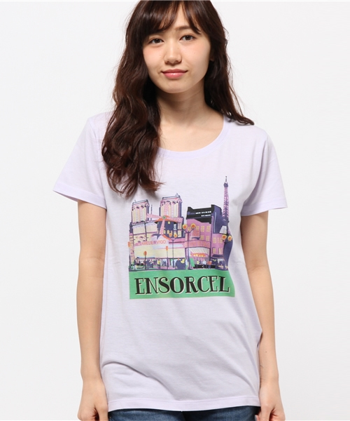 E hyphen world gallery（イーハイフンワールドギャラリー）の「ENSORCEL　Ｔシャツ（Tシャツ/カットソー・レディース・オフホワイト/ピンク/イエロー/ラベンダー/ブラック・FREE）」の3枚目の写真