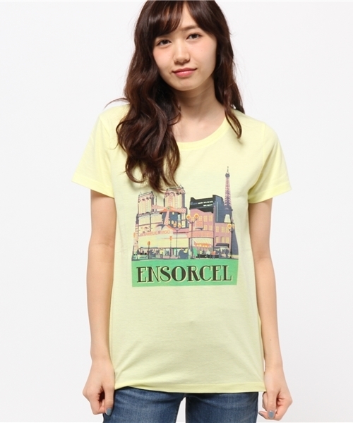 E hyphen world gallery（イーハイフンワールドギャラリー）の「ENSORCEL　Ｔシャツ（Tシャツ/カットソー・レディース・オフホワイト/ピンク/イエロー/ラベンダー/ブラック・FREE）」の4枚目の写真