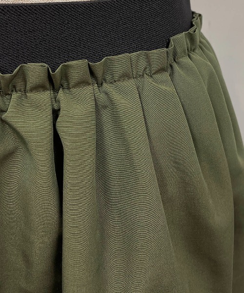 PICCIN(ピッチン)の「リバーシブルフロッキードットスカート(スカート・レディース・ブラック/カーキ・M)」の8枚目の写真