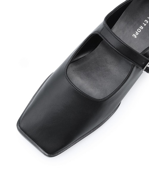 ADAM ET ROPE'（アダムエロペ）の「スクエアメリージェーン（パンプス