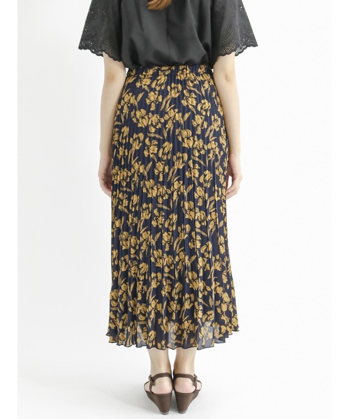 Te chichi（テチチ）の「ジョーゼット変形プリーツスカート（スカート・レディース・ネイビー/ブラウン/チャコール・ﾌﾘ-）」の8枚目の写真