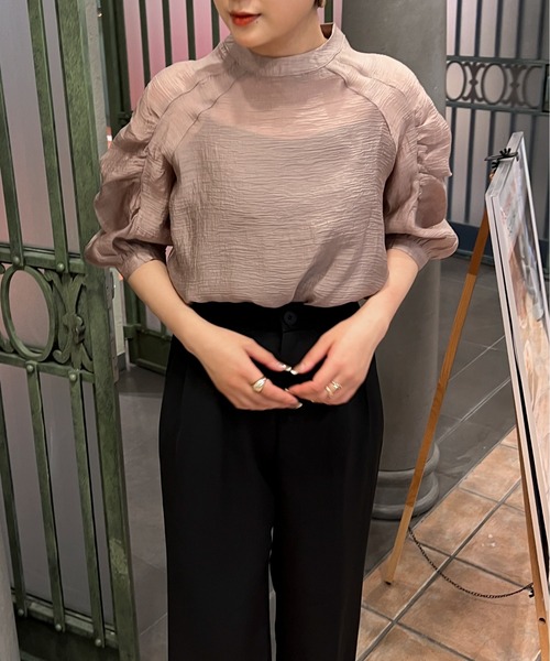 Ambre Ciel（アンブルシエル）の「ギャザーボリュームシアーブラウス／【WEB/EC限定商品】（シャツ/ブラウス・レディース・ブラック/アイボリー/モカ・FREE）」の10枚目の写真
