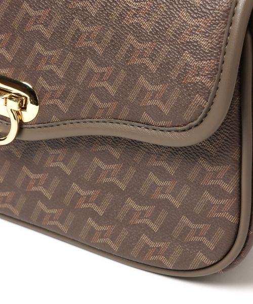 mysty woman（ミスティウーマン）の「モノグラムヴィンテージバッグ 126279（ショルダーバッグ・レディース・ブラウン/グリーン/アイボリー・FREE）」の6枚目の写真
