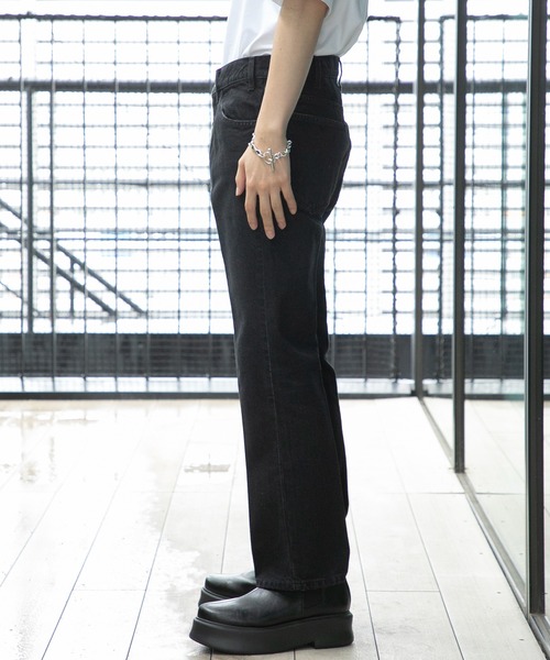 TOGA VIRILIS（トーガ ビリリース）の「Denim pants（デニムパンツ・メンズ・ブラック/ブルー・46/48）」の4枚目の写真