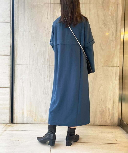 A de a.v.v（アードアー・ヴェ・ヴェ）の「チラ見えスリットカラーレイヤード風ワンピース（ワンピース・レディース・ブラック/ネイビー・SMALL/MEDIUM）」の19枚目の写真