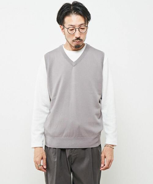 MEN'S MELROSE（メンズメルローズ）の「ウォッシャブルハイゲージニットベスト（ベスト・メンズ・ベージュ/ブラウン/グレー/ネイビー・3/4）」の18枚目の写真