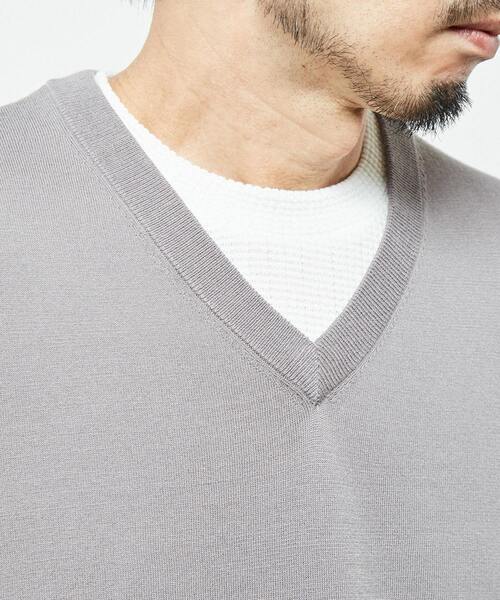 MEN'S MELROSE（メンズメルローズ）の「ウォッシャブルハイゲージニットベスト（ベスト・メンズ・ベージュ/ブラウン/グレー/ネイビー・3/4）」の22枚目の写真