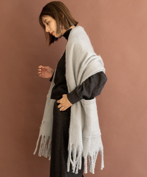 VitaFelice（ヴィータフェリーチェ）の「モヘアタッチ大判ブランケットストール（ストール/ショール・レディース・ライトグレー/ライラック/ライム/アイボリー・FREE）」の22枚目の写真