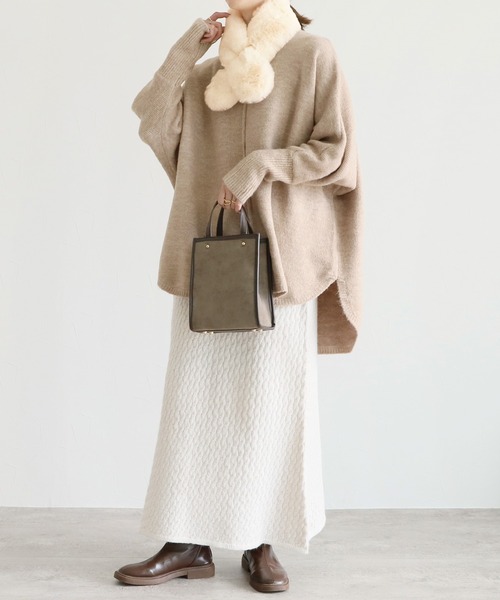 reca（レカ）の「フェイクファーマフラー（マフラー・レディース・ベージュ/ブラック/アイボリー・ONE SIZE）」の6枚目の写真