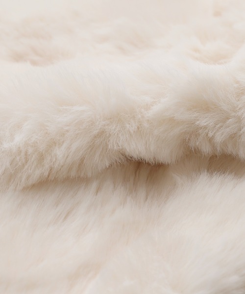 reca（レカ）の「フェイクファーマフラー（マフラー・レディース・ベージュ/ブラック/アイボリー・ONE SIZE）」の18枚目の写真