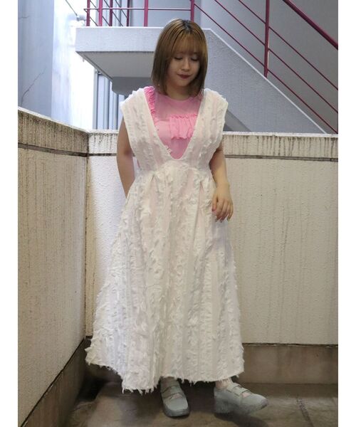 merry jenny（メリージェニー）の「fluffy タックジャンパーワンピース（ワンピース・レディース・オフホワイト/ブラック・FREE）」の9枚目の写真