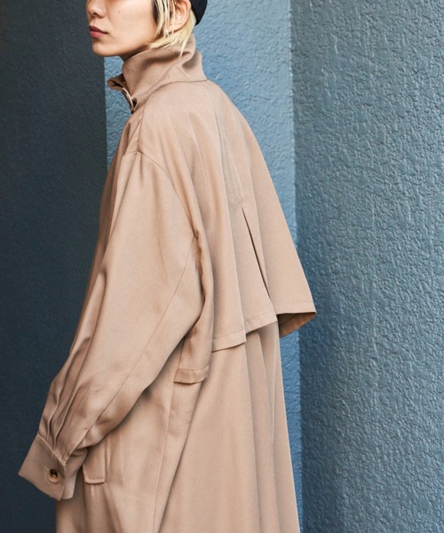 Auntie Rosa Holiday（アンティローザホリデー）の「ボリュームスリーブスタンドコート / サイズ展開あり（トレンチコート・レディース・キャメル/ベージュ・MEDIUM/SMALL）」の15枚目の写真