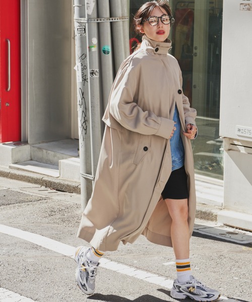 Auntie Rosa Holiday（アンティローザホリデー）の「ボリュームスリーブスタンドコート / サイズ展開あり（トレンチコート・レディース・キャメル/ベージュ・MEDIUM/SMALL）」の19枚目の写真