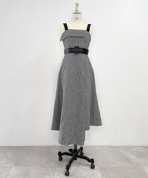 ANDGEEBEE（アンジービー）の「アシメチェックキャミワンピ（ワンピース・レディース・ブラック×ホワイト/ブラウン・MEDIUM）」の4枚目の写真