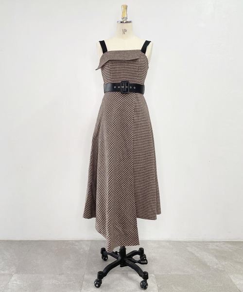 ANDGEEBEE（アンジービー）の「アシメチェックキャミワンピ（ワンピース・レディース・ブラック×ホワイト/ブラウン・MEDIUM）」の8枚目の写真