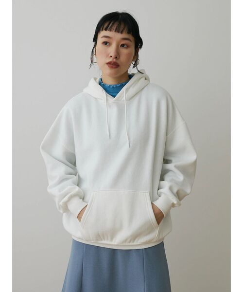 CRAFT STANDARD BOUTIQUE(クラフトスタンダードブティック)の「裏起毛プルパーカー(スウェット・レディース・ブラック/オフホワイト/ブルー・M/L/LL)」の4枚目の写真