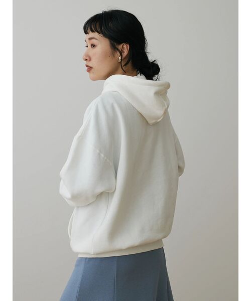 CRAFT STANDARD BOUTIQUE(クラフトスタンダードブティック)の「裏起毛プルパーカー(スウェット・レディース・ブラック/オフホワイト/ブルー・M/L/LL)」の16枚目の写真