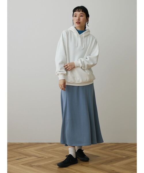 CRAFT STANDARD BOUTIQUE(クラフトスタンダードブティック)の「裏起毛プルパーカー(スウェット・レディース・ブラック/オフホワイト/ブルー・M/L/LL)」の17枚目の写真