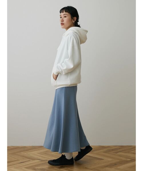 CRAFT STANDARD BOUTIQUE(クラフトスタンダードブティック)の「裏起毛プルパーカー(スウェット・レディース・ブラック/オフホワイト/ブルー・M/L/LL)」の18枚目の写真