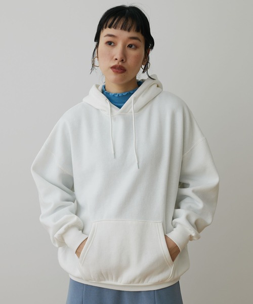 CRAFT STANDARD BOUTIQUE(クラフトスタンダードブティック)の「裏起毛プルパーカー(スウェット・レディース・ブラック/オフホワイト/ブルー・M/L/LL)」の2枚目の写真