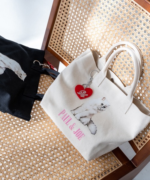 PAUL&JOE(ポールアンドジョー)の「PAUL & JOE ACCESSOIRES (ポール&ジョーアクセソワ) ミニトート キャンバス・フォトプリント PJA-B822 ポールアンドジョー(トートバッグ・レディース・ブラック/アイボリー・FREE)」の18枚目の写真