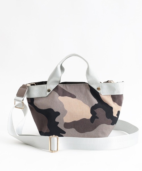 COOCO（クーコ）の「テープハンドル迷彩柄２ＷＡＹミニトートバッグ（トートバッグ・レディース・カーキ/グレー・9）」の7枚目の写真