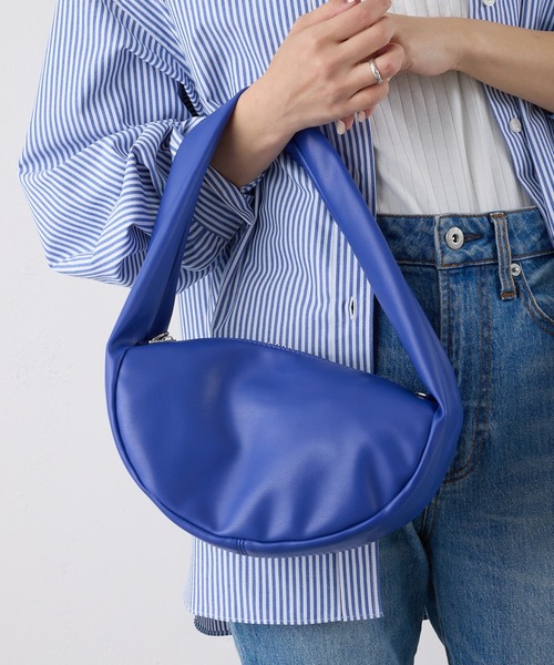 CIAOPANIC TYPY(チャオパニックティピー)の「ハーフムーンワンハンドルバッグ(ハンドバッグ・レディース・アイボリー/ブラック/ピンク/ブルー・ONE SIZE)」の3枚目の写真