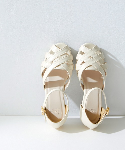 menue（メヌエ）の「ローヒール ストラップサンダル（サンダル・レディース・ベージュ/ブラウン/ブラック/アイボリー・XS/M/L/3L/S/LL）」の5枚目の写真