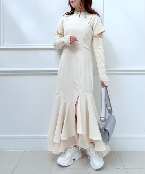 OLIVE des OLIVE(オリーブデオリーブ)の「【WEB限定】裾シフォンマーメイドキャミワンピース 1031090280(ワンピース・レディース・ブラック/ネイビー/サックスブルー/アイボリー・FREE)」の10枚目の写真