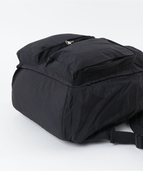 natto（ナット）の「double pocket nylon back pack（バックパック/リュック・メンズ・ブラック/オリーブ/アイボリー・FREE）」の4枚目の写真