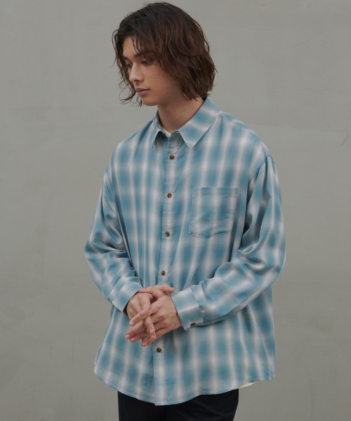 Revo.（レボ）の「Revo. オンブレチェック オーバーサイズシルエット 長袖シャツ（シャツ/ブラウス・メンズ・ネイビー/ブルー/ブラック/オレンジ/サックスブルー/グレー・1/2）」の18枚目の写真