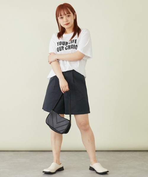 mebole(メボレ)の「タック入りチノショートパンツ(チノパンツ・レディース・ベージュ/ネイビー/ホワイト・MEDIUM/LARGE)」の5枚目の写真