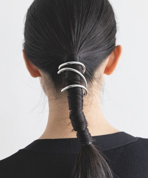 HARE(ハレ)の「2Pワイヤーヘアカフ(HARE)(バレッタ/ヘアクリップ・レディース・シルバー・FREE)」の1枚目の写真