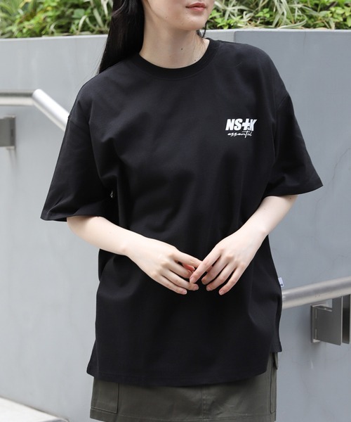 NASTY KICK(ナスティーキック)の「【UNISEX】NASTYKICK/エッセンシャルロゴTシャツ 2197590(Tシャツ/カットソー・レディース・グリーン/イエロー/ブラック/ホワイト/ネイビー/チャコール/オレンジ・MEDIUM/X-LARGE/LARGE)」の1枚目の写真
